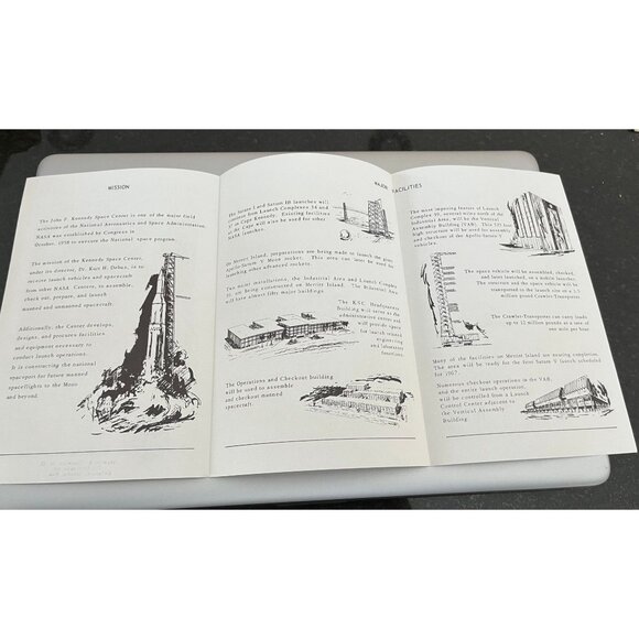Vtg 1964 NASA John F. Kennedy Space Center Mission Pamphlet President Kennedy - Picture 1 of 3